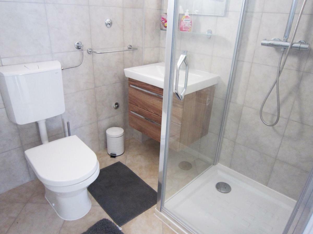 M&B Guest House ซรีมา ภายนอก รูปภาพ